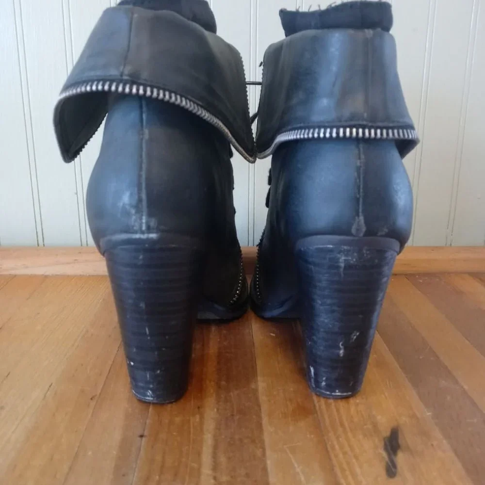 Charlotte Russe Grey Ankle Boots - Picture 6 of 6